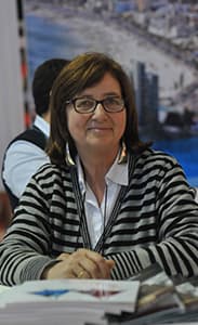 Directora del clásico restaurante Medio y Medio de Punta Ballena, Ferreres, representando a la CCG de Punta del Este