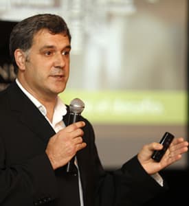 Nicolás Gutierrez Brum, Gerente de Negocios Corporativos de Microsoft