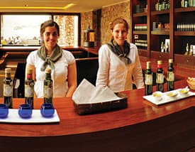 Visita y degustación de Aceites de Oliva Extra Virgen Colinas de Garzón y vinos Bodega Garzón