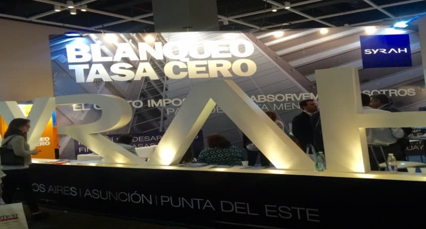 Stand de Syrah Punta Ballena, donde también fueron presentados diversos productos inmobiliarios y beneficios para clientes.