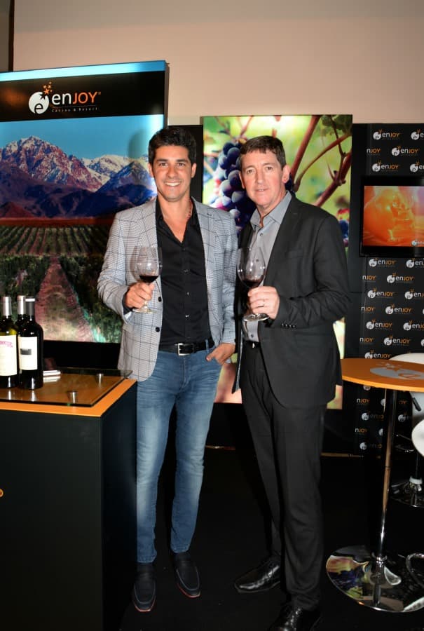 Javier Azcurra y Álvaro Elola.