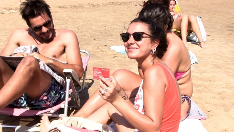 Santander sorprende a sus clientes con regalos y compras gratis durante el verano