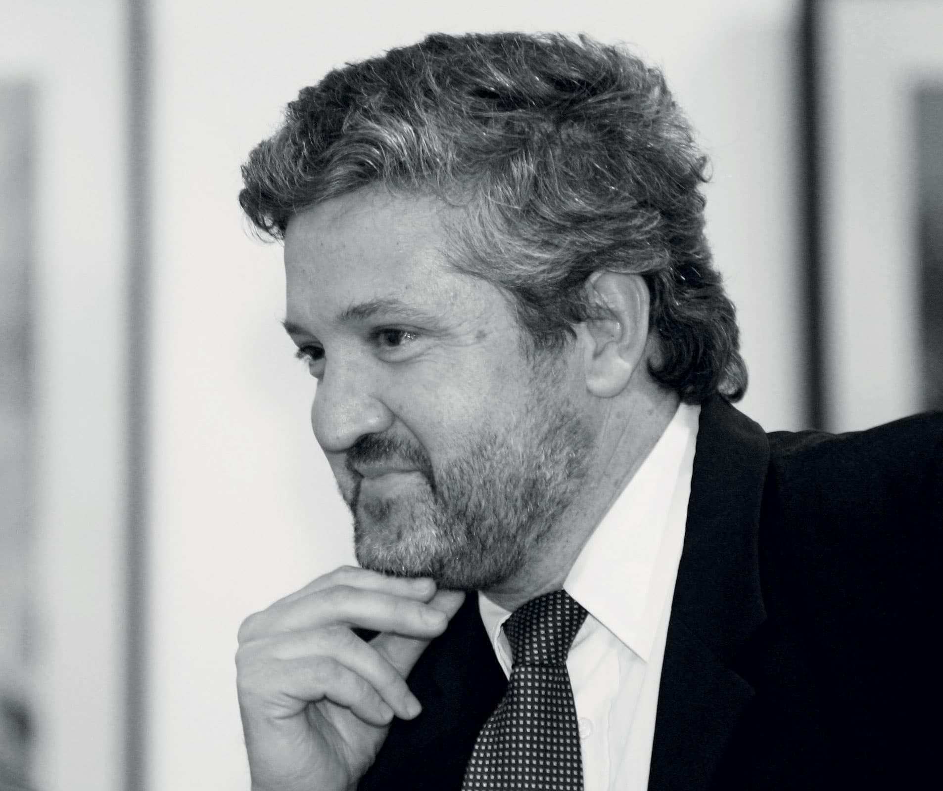 Universidad Católica – Aprender a liderar equipos en un mundo exigente