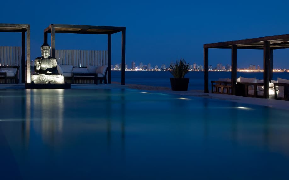 Serena Hotel – Sobre la arena, en el mar