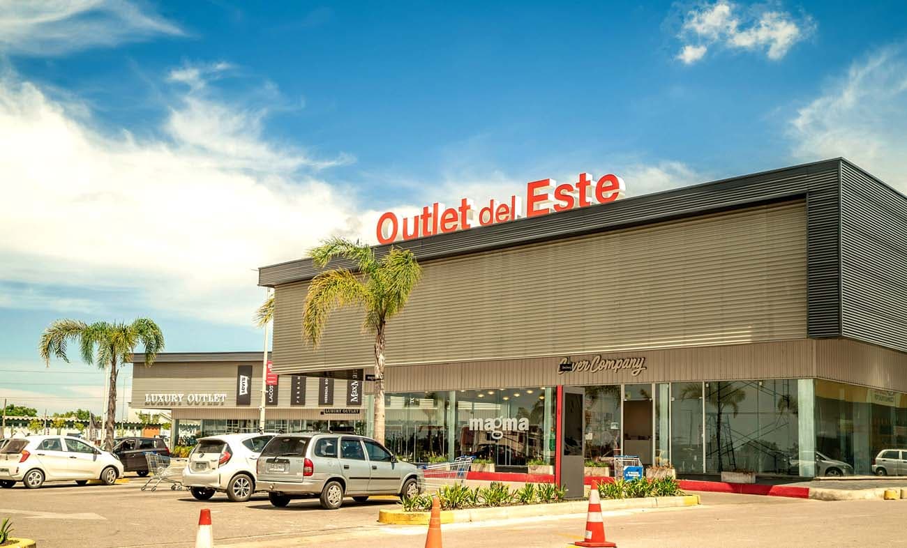 OUTLET DEL ESTE