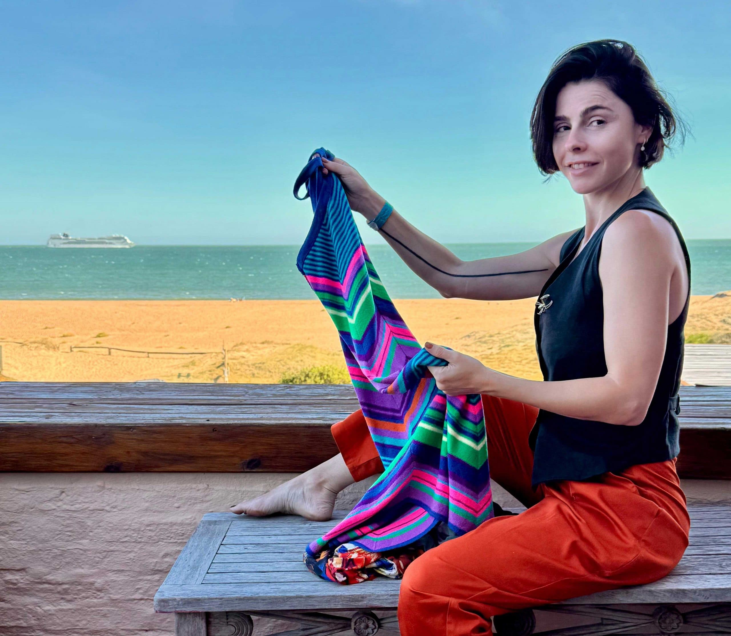 Corine Fonrouge: La Energía del Color