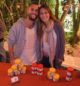 Exquisita crema de maní artesanal Domi Iojes y Mauri Gerner