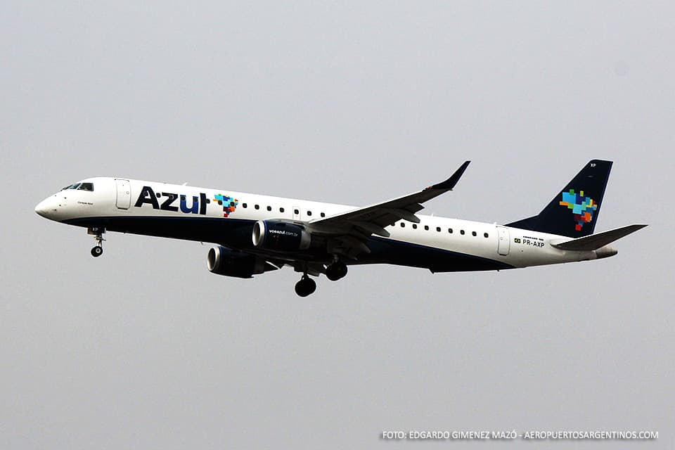 Azul Líneas Aéreas aterriza en Punta del Este