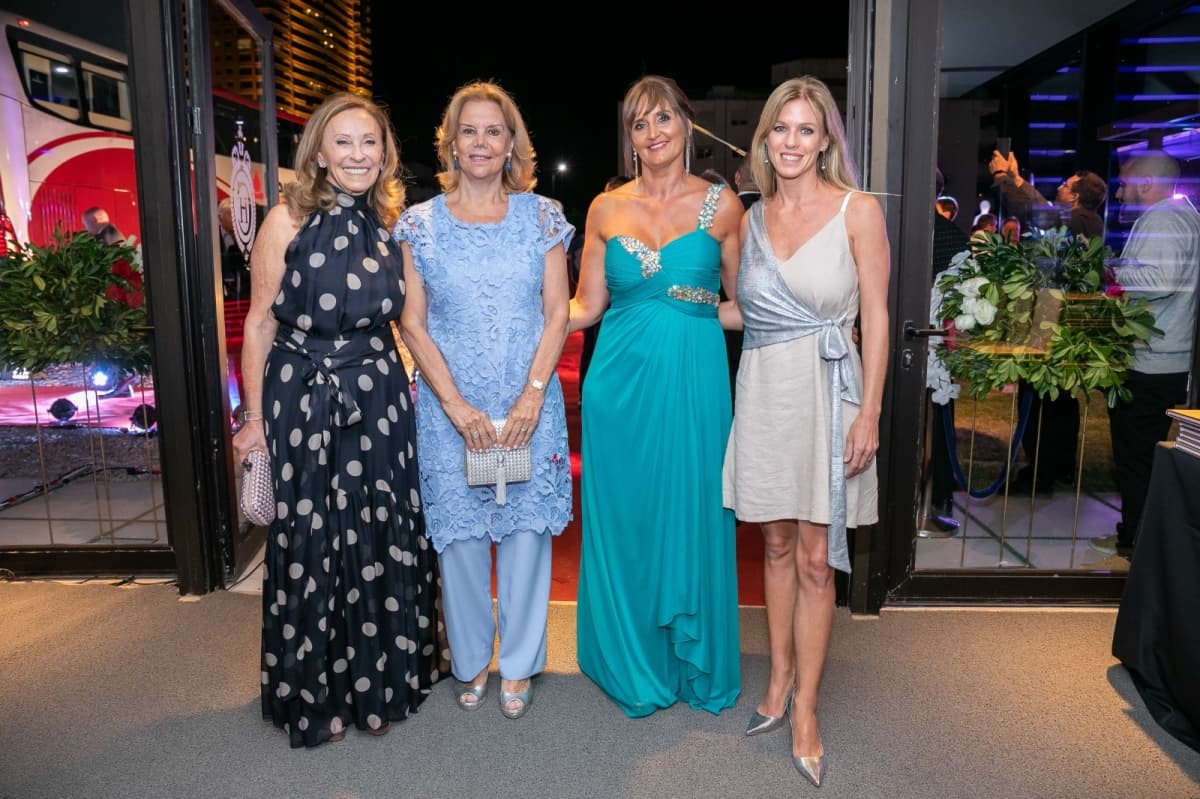 Kuky Grosskopf, Julia Pou, Carina Curbelo, Loly Ponce de León