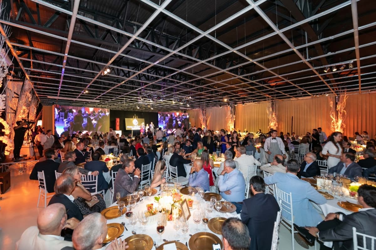 Cena de las Emociones