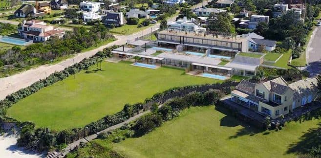 Casa Laurel – Un hogar de alta gama