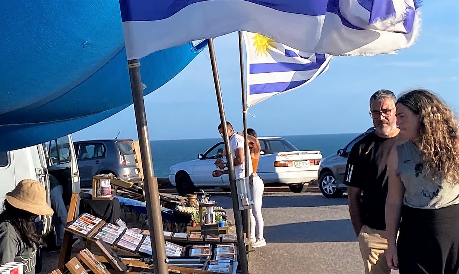 Feria artesanal de Punta Ballena, paseo mítico