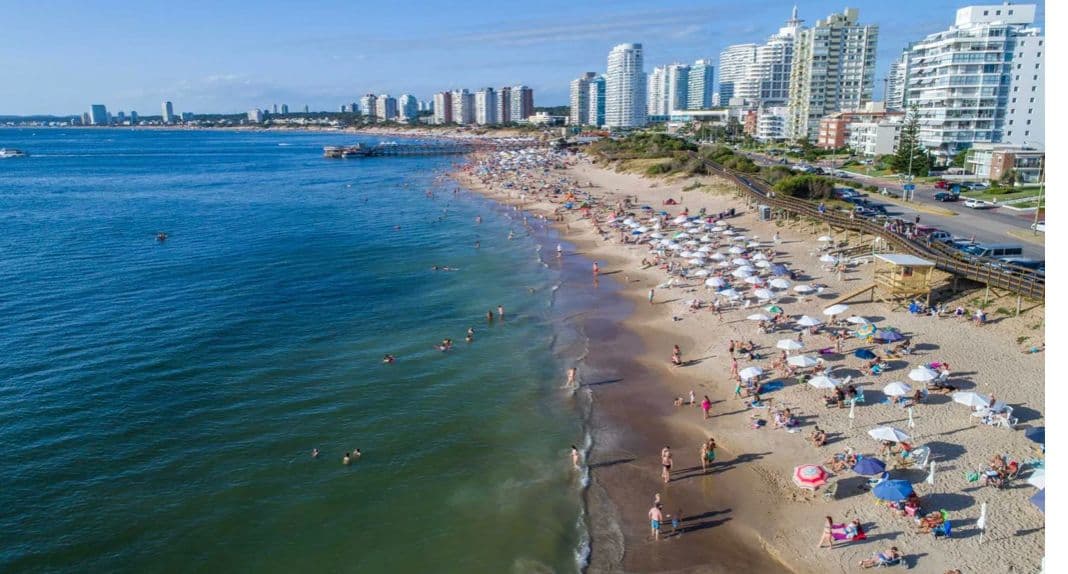 Punta Up! Fotos de una ciudad