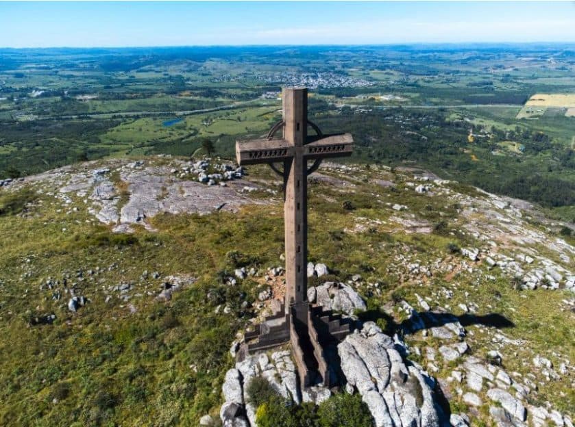 Cerro Pan de Azúcar: teleférico propuesto impulsa turismo y conservación en Uruguay