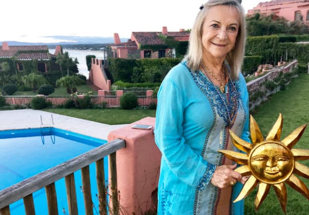 Patricia Ezcurdia, la mujer que aplaude al sol