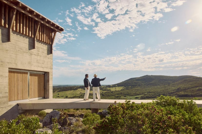 WhatsApp Image 2025-12-18 at 15.26.37 (4) WhatsApp Image 2025-12-18 at 15.26.37 (4)